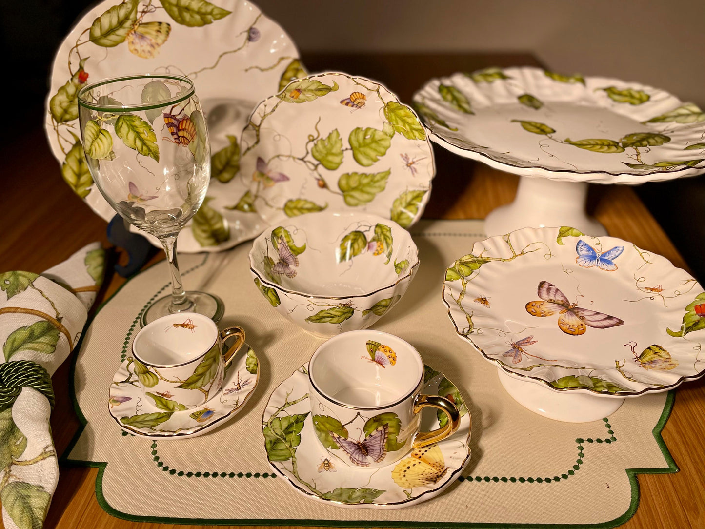 Petit Four - Botanique - 20cm