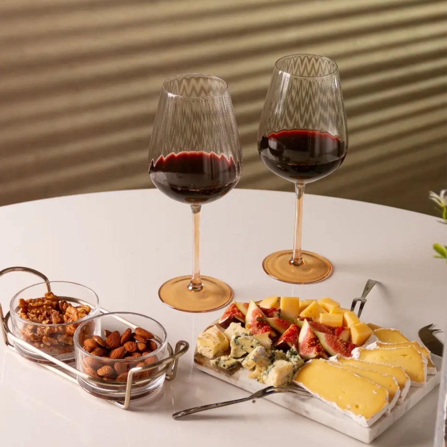Conjunto para Queijo Wolff Tábua de Pedra e Faca Inox Ágata