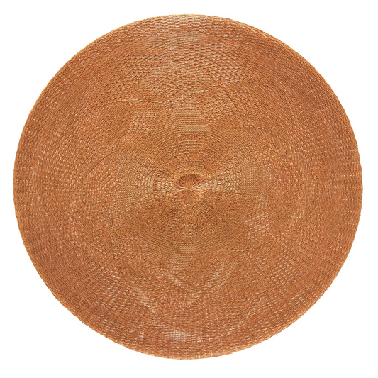 Jogo americano redondo Serenity na cor camurça, com 38cm de diâmetro.