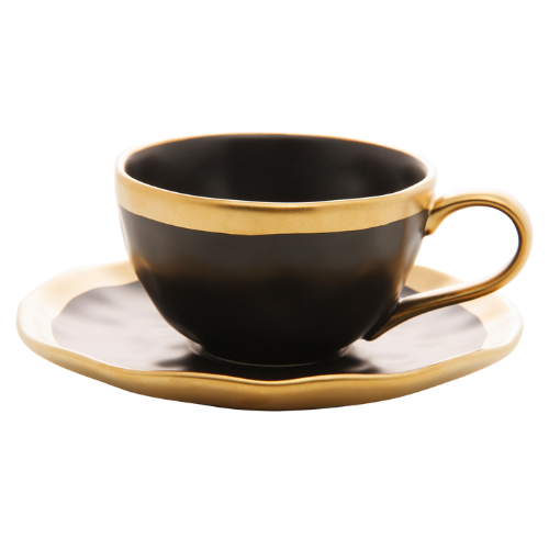 Xícara de café com pires da linha Dubai em porcelana preta e borda dourada.