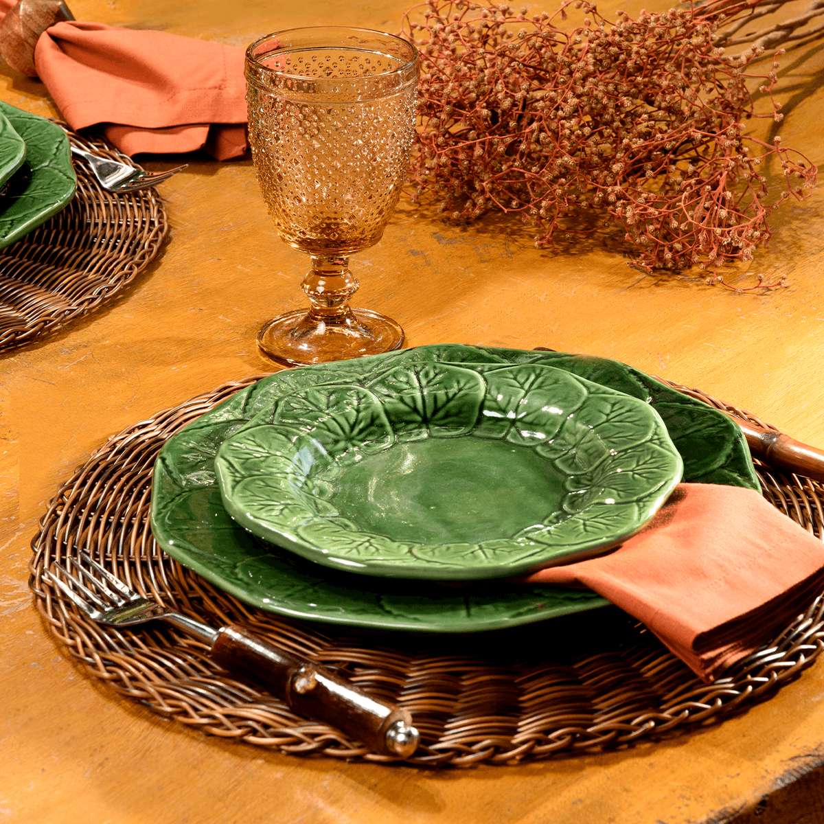 Prato Raso - Versailles Leaf - 28cm