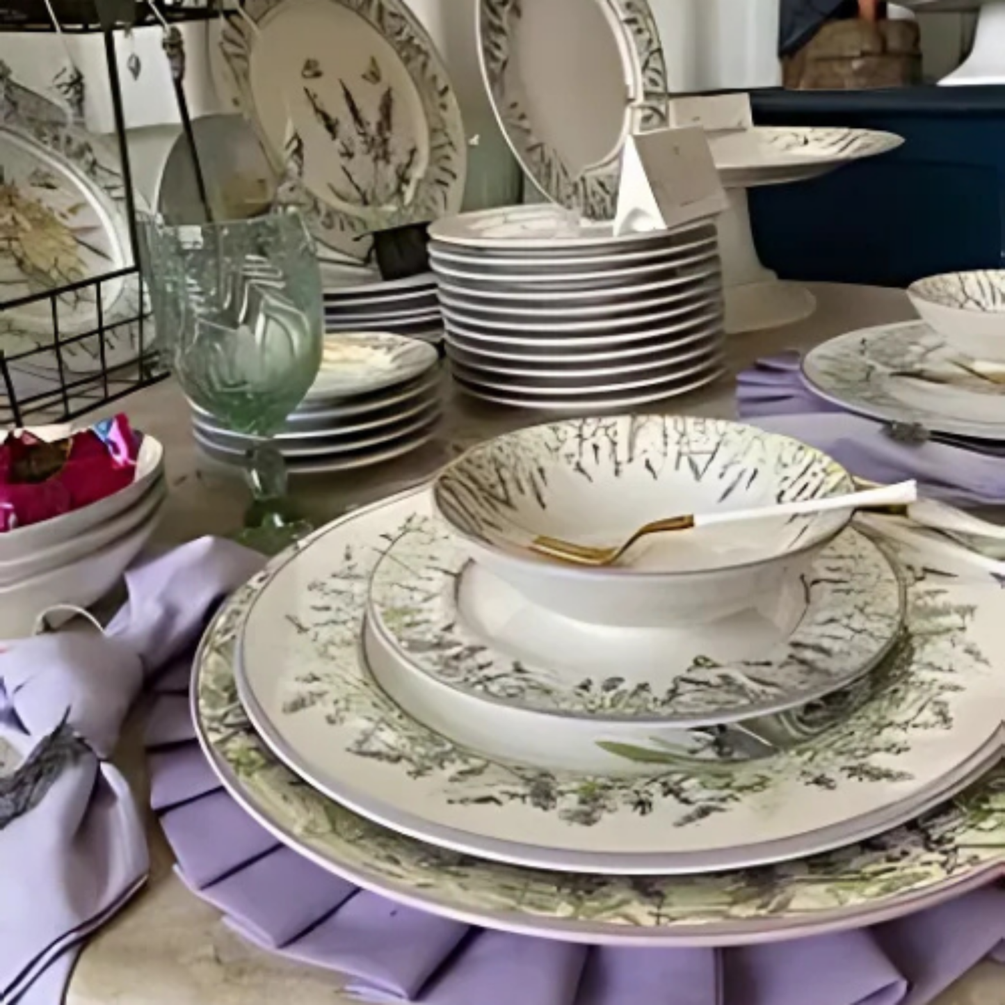 Prato Raso - Blessed Easter Lavanda - 29cm