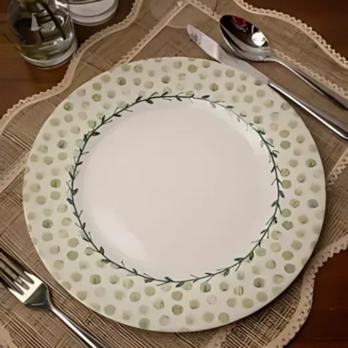 Prato Raso -  Poá Verde - 29cm