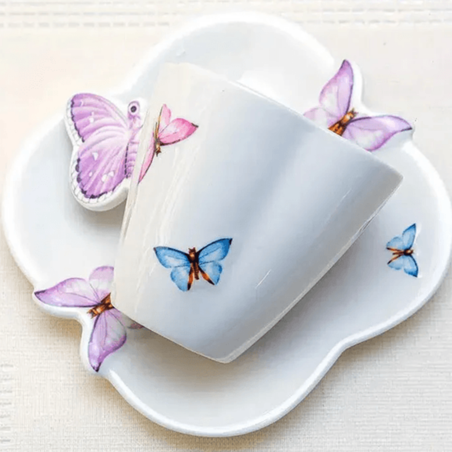 Xícara de Chá c/ Pires - Borboletas